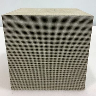 купить Mass Production Thin Wall Honeycomb Substrate VOC Catalyst  for VOC Exhaust Treatment Производство в сети