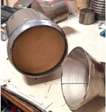 Купить 300 CPI трехкомпонентный каталитический нейтрализатор | Система очистки выхлопных газов автомобилей | Соответствует стандартам EURO 6 Производство в сети