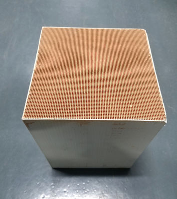 Купить Всеобщий катализатор оксидации DOC дизельный очищая удаление CO для набора генератора энергии Производство в сети