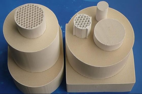 Купить Сот 101.6mm каталитеческого преобразователя фильтра катализатора 300 Cpsi керамический Производство в сети