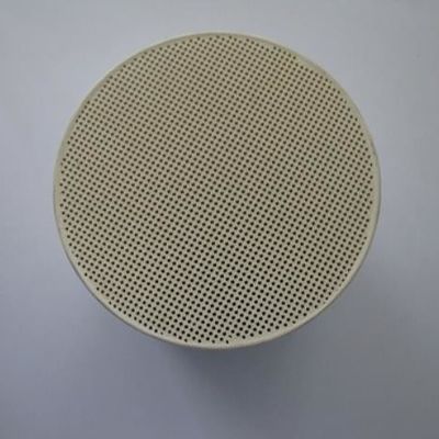 Купить Катализатор вытыхания автомобиля структуры сота несущей катализатора кордиерита керамический Производство в сети